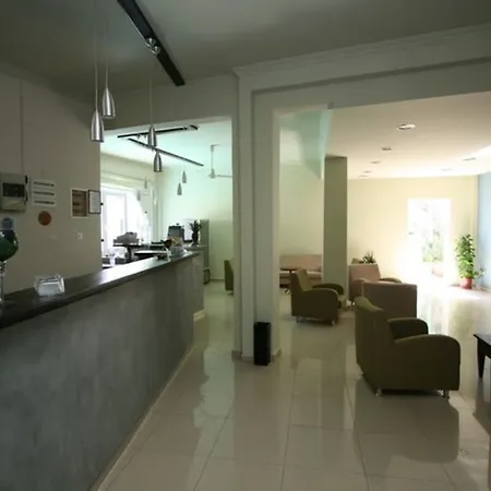 Hotel Francoise 2*