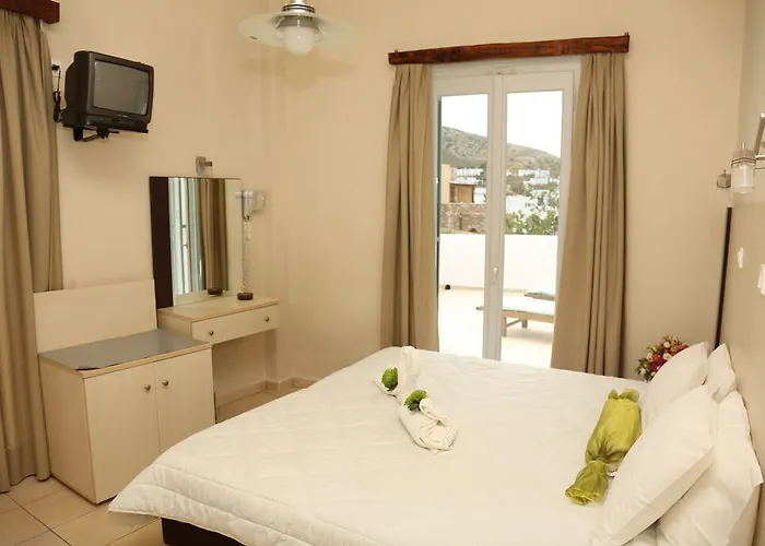 弗朗索瓦丝酒店 2* 加利萨斯